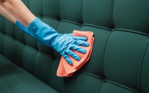 Dommages irréversibles : des experts alertent sur cette astuce de nettoyage très populaire sur TikTok